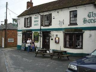 The Three Horseshoes Drayton Parslow Екстериор снимка